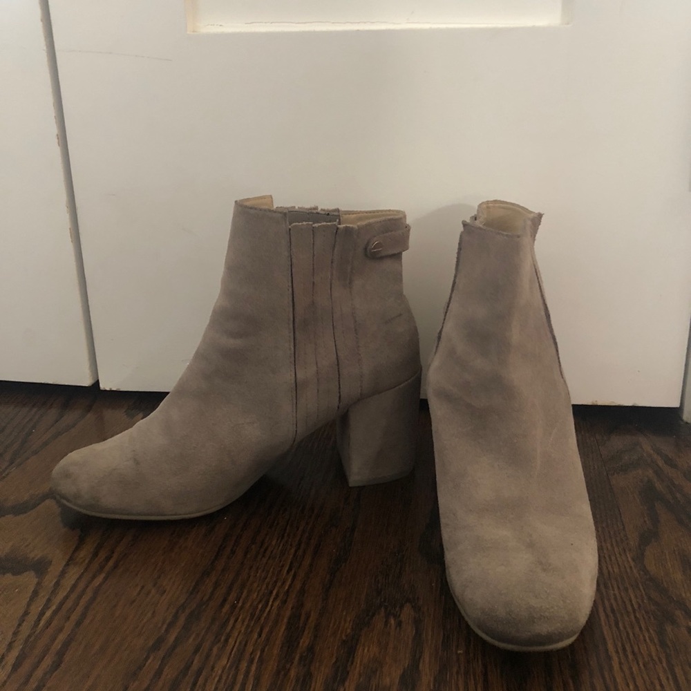 ZARA HEELED BOOTIE